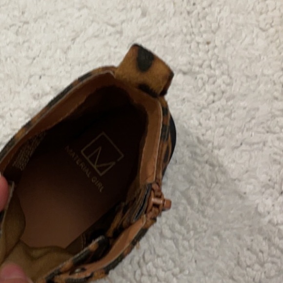 Material Girl Cheetah Print Combat Boots SZ 5.5 - Picture 7 of 7